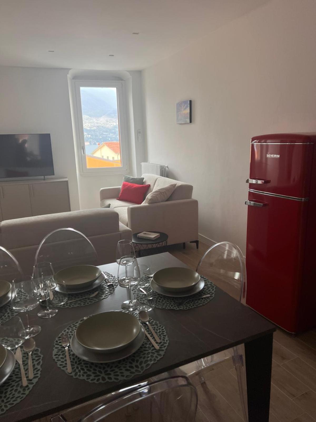 La Finestra Sul Garda Dreaming Holidays Apartment