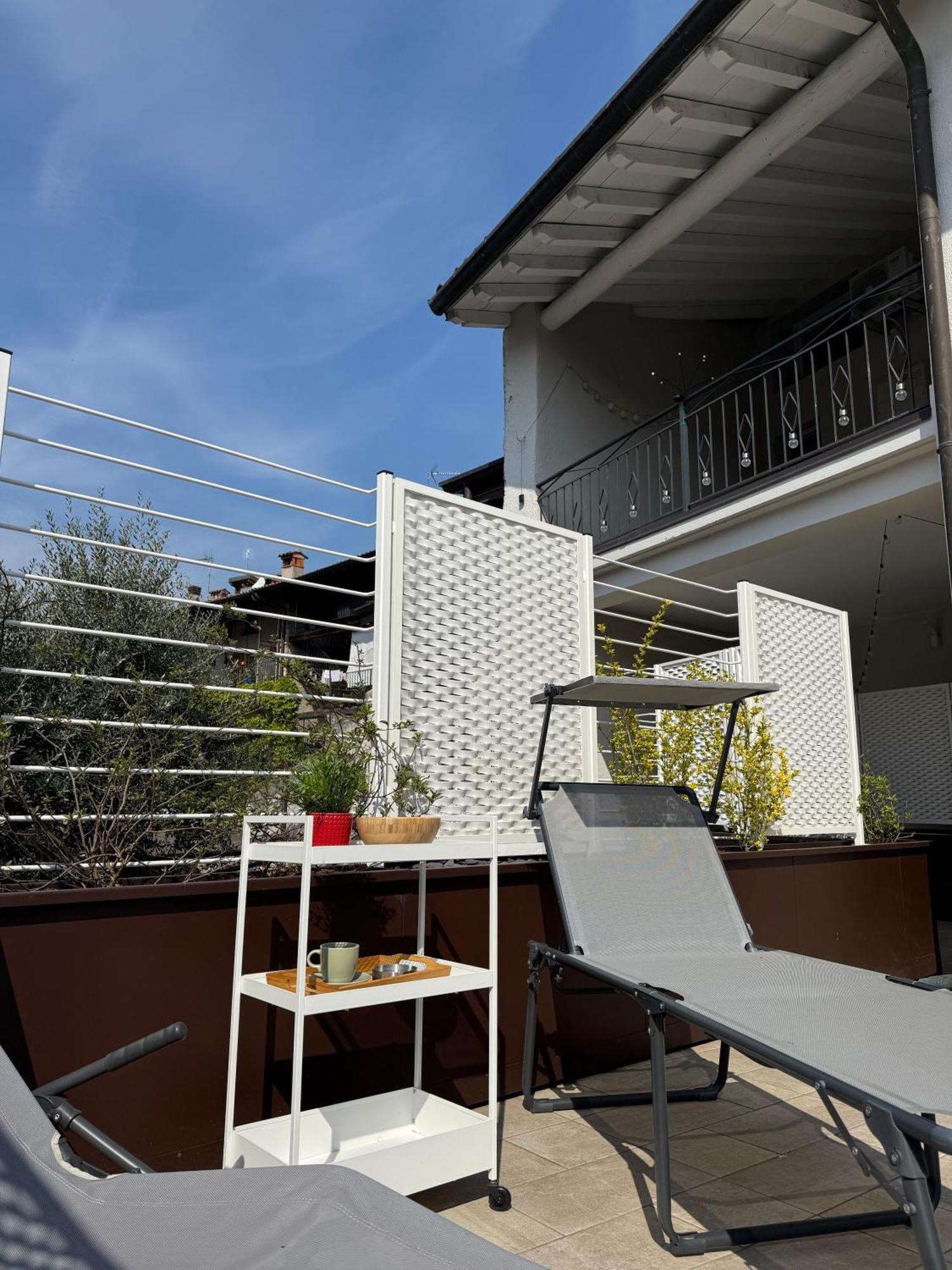 La Finestra Sul Garda Dreaming Holidays Apartment